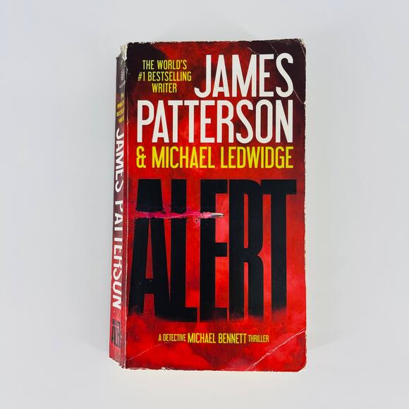 Alert, a paperback book detective novel by James Patterson - Good Used Condition - Picture 1 of 11